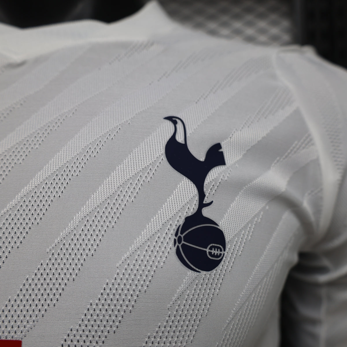 Tottenham Hotspurs 26-27 Long Sleeve Player Version Jersey