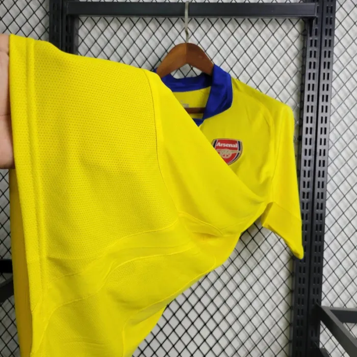 Arsenal Jersey Away Kit 03/05 Retro