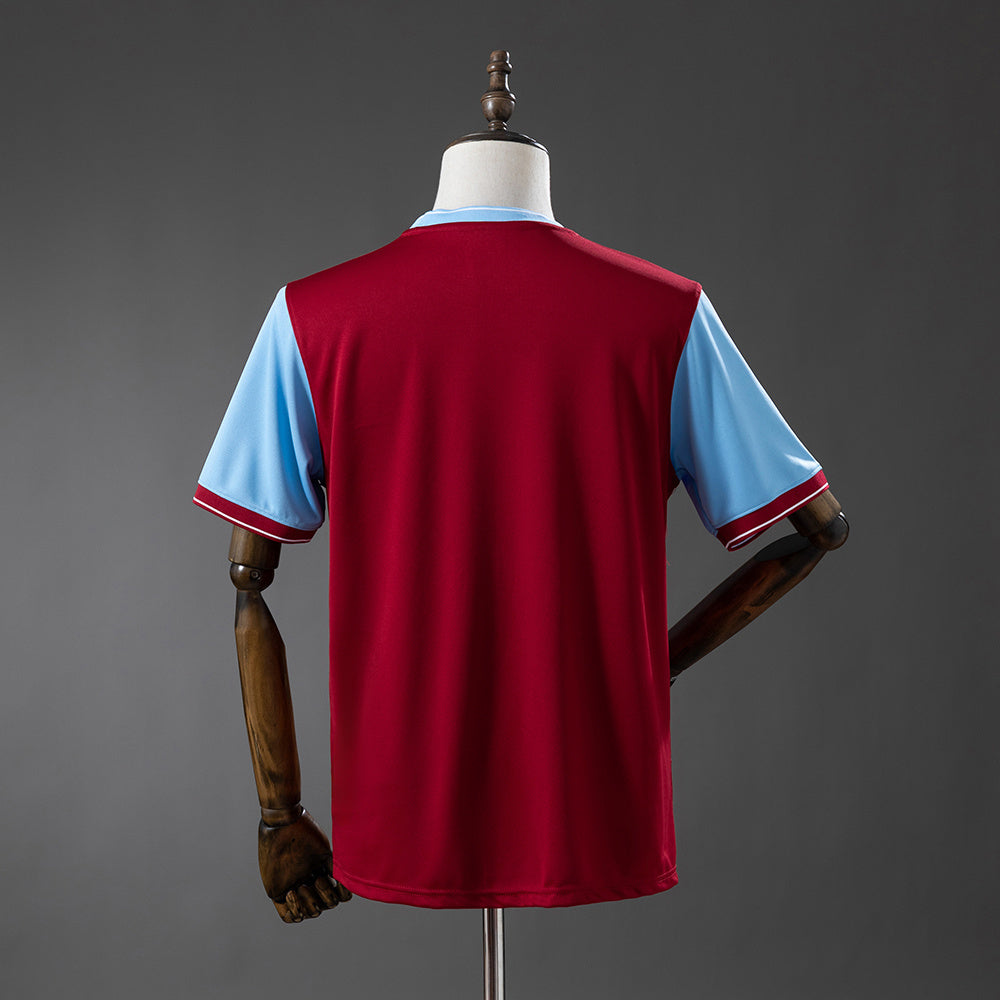 Retro Aston Villa Home Jersey 2009-10 Football Kit Soccer Shirt