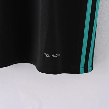 Retro-real-madrid-away-kit-17/18-football-jersey