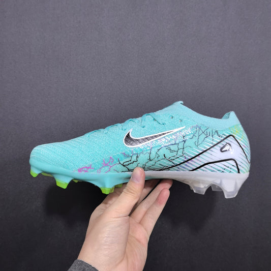 Nike Mercurial 24