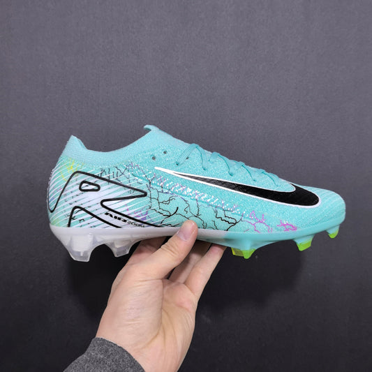 Nike Mercurial 24