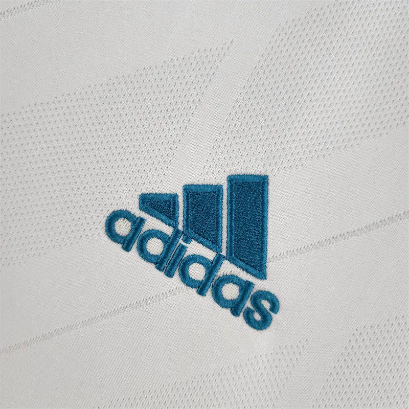 Retro-real-madrid-home-kit-17/18-football-jersey
