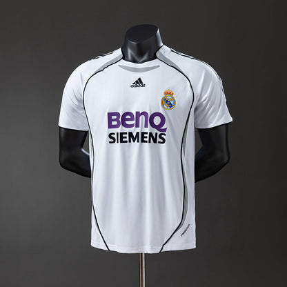 Player Version Real Madrid Jersey 2006-07 Home Retro Football Kit Player Version