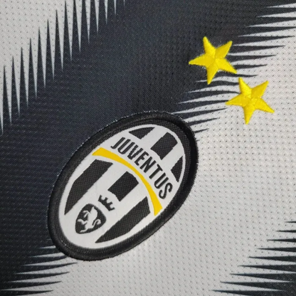 Retro-juventus-home-kit-11/12-football-jersey