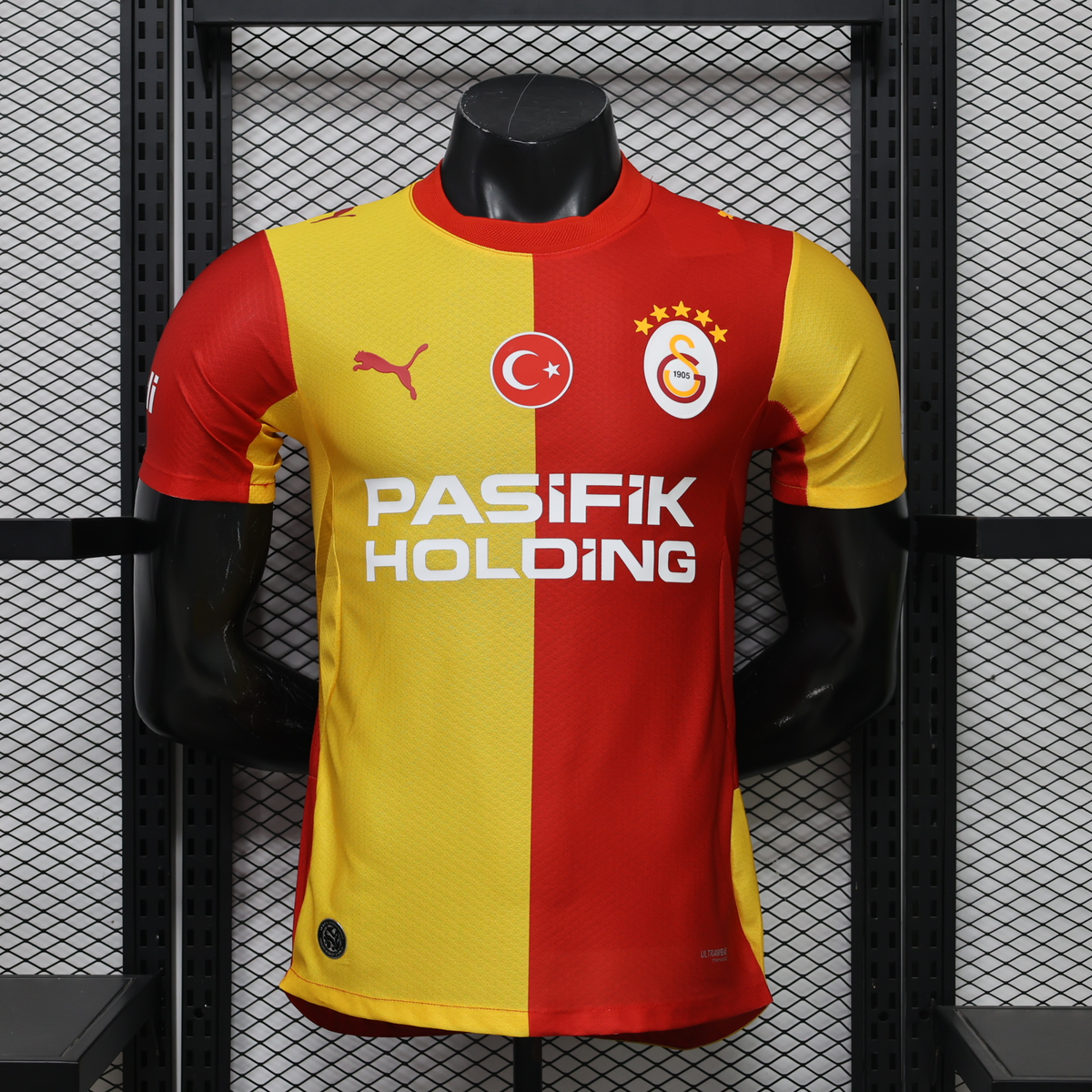 Galatasaray 26-27 Player Version Jersey